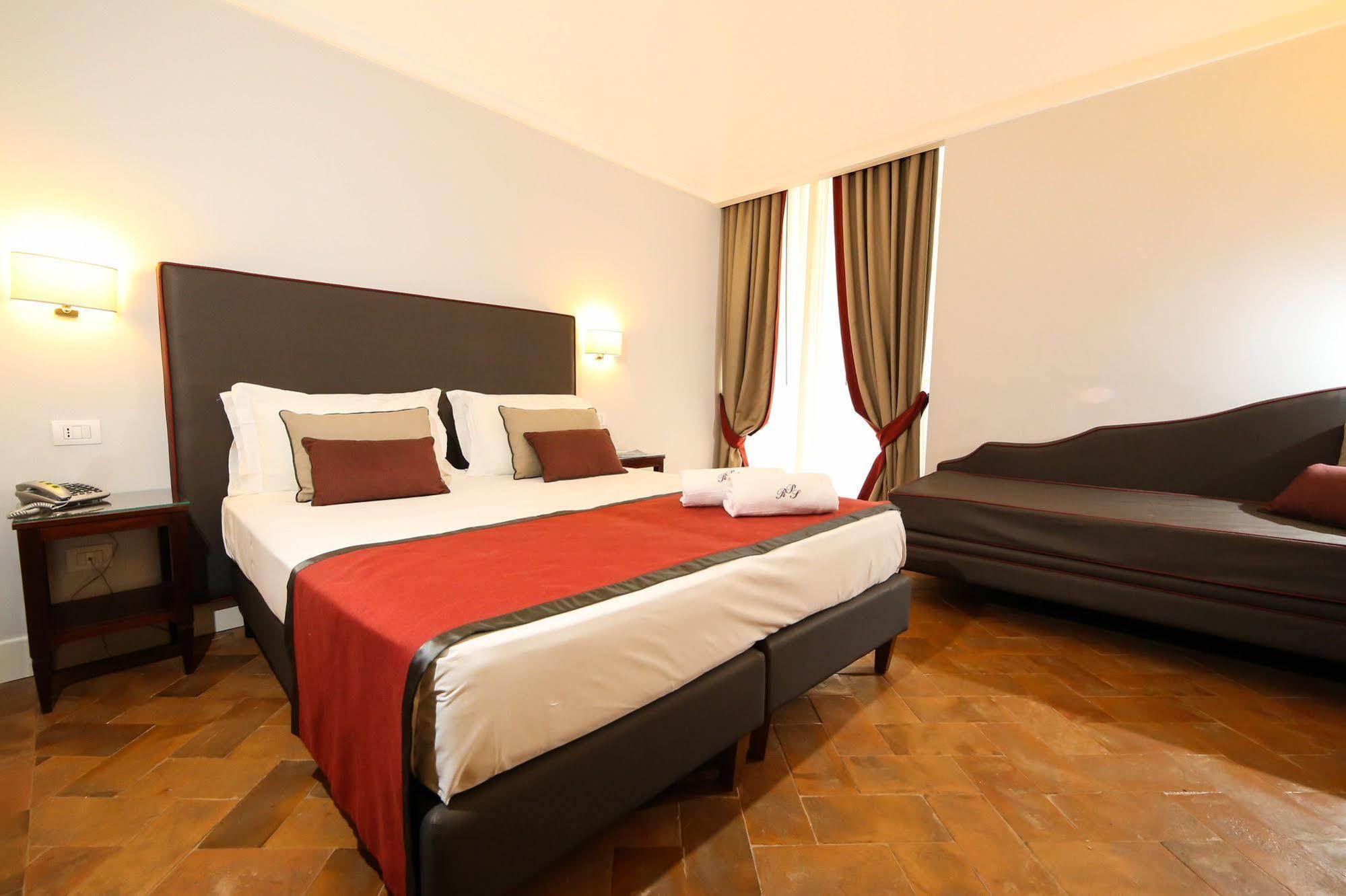 Palazzo Riario Sforza Hotel Napels Buitenkant foto
