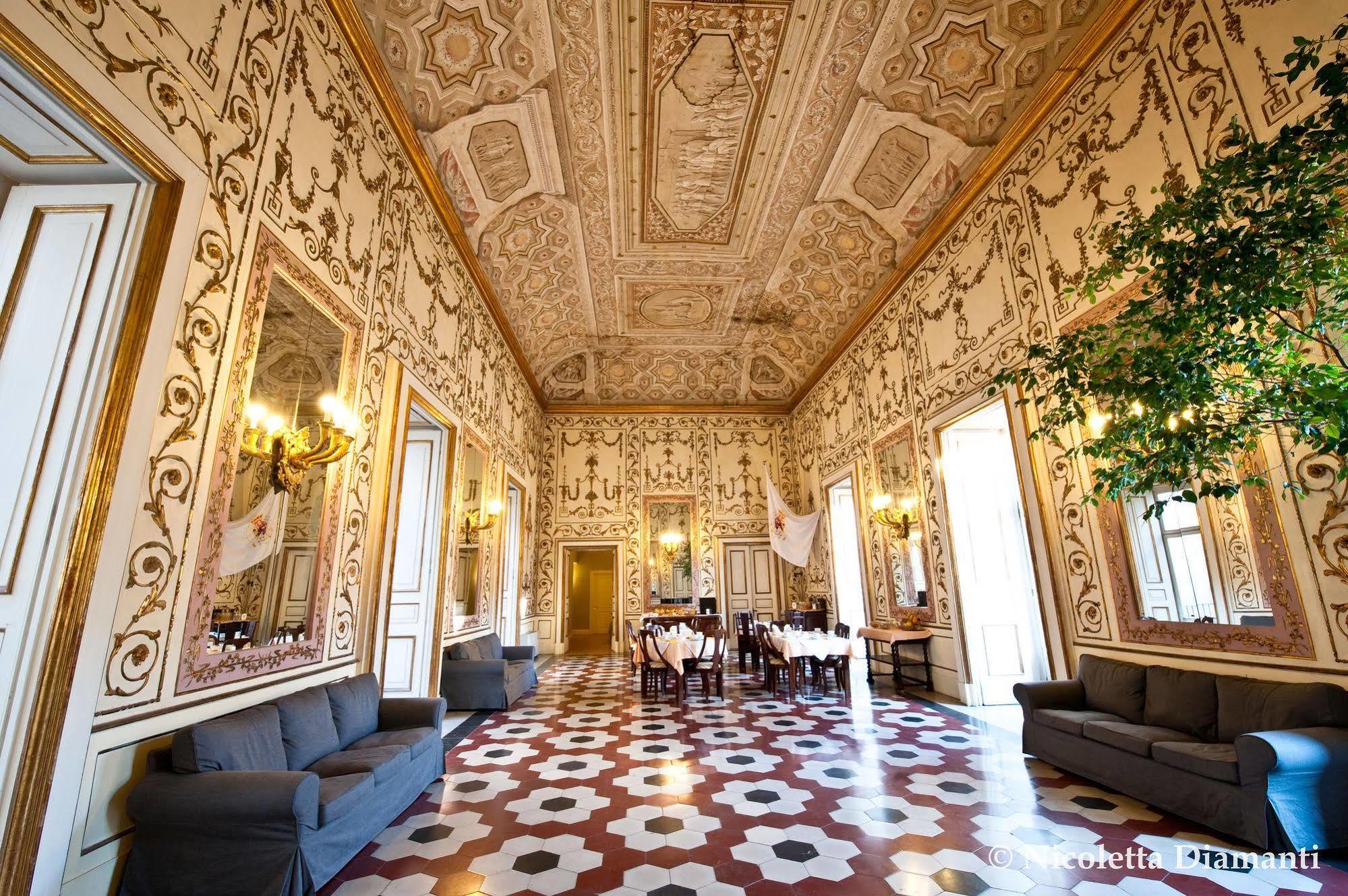 Palazzo Riario Sforza Hotel Napels Buitenkant foto